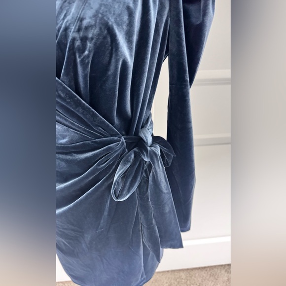 Lush Stone Blue Velvet Wrap Mini Dress Puff Sleeve Long Sleeve S Holiday Date - Picture 4 of 8